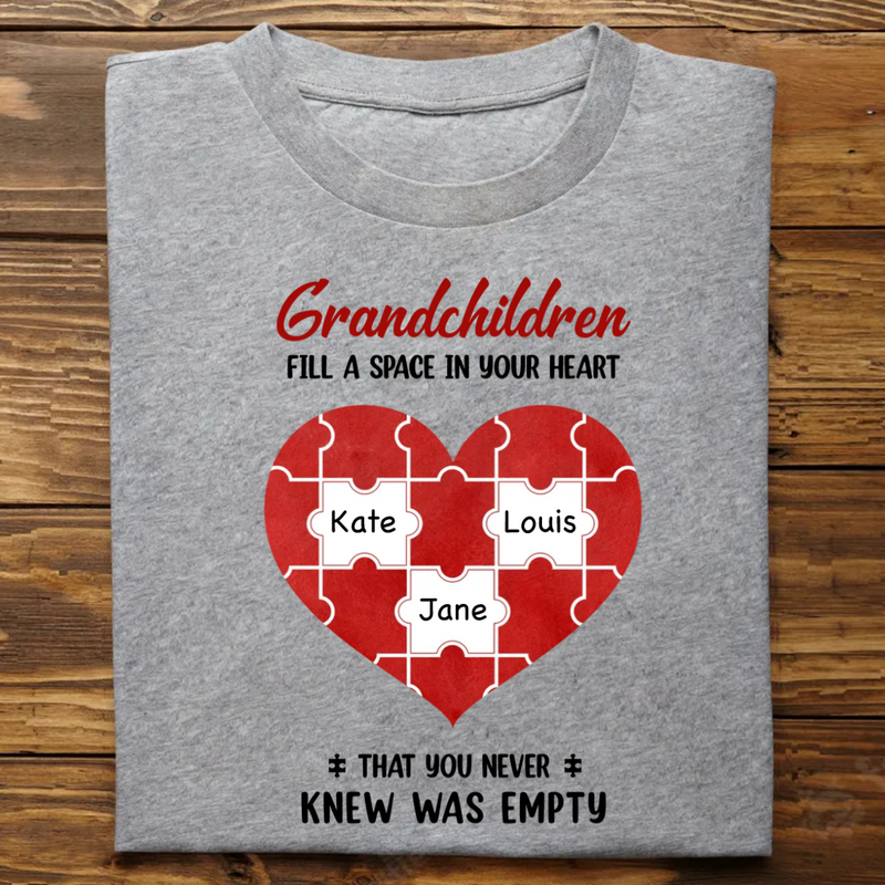 Family - Grandchildren Fill Spaces In Grandma Heart - Personalized T-Shirt
