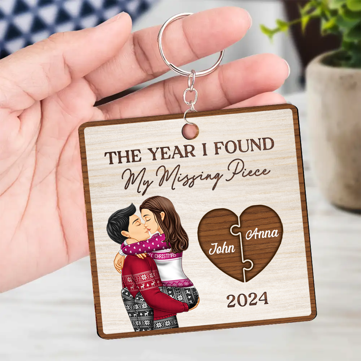 The Year I Found My Missing Piece Kissing Couples - Personalized Wooden Keychain