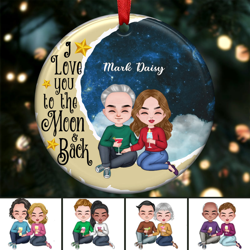Couple - I Love You To The Moon And Back V2 - Personalized Circle Ornament