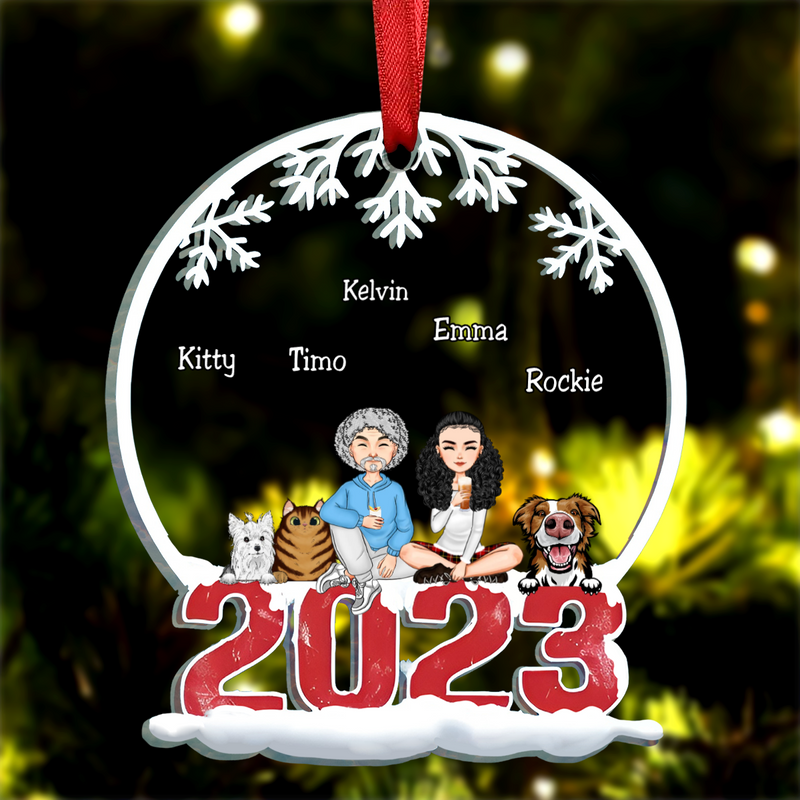 Pet Lovers - Couple & Pets Merry Christmas - Personalized Acrylic Ornament (BU)