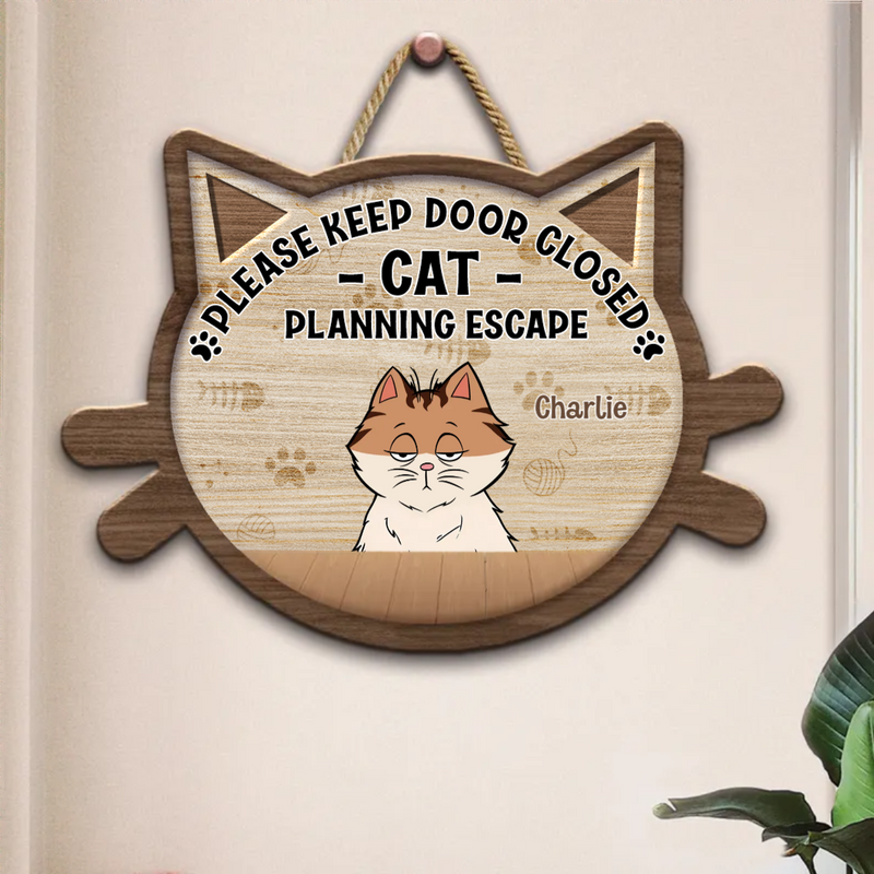 Cat Lovers - Cats Planning Escape - Personalized Shaped Wood Sign