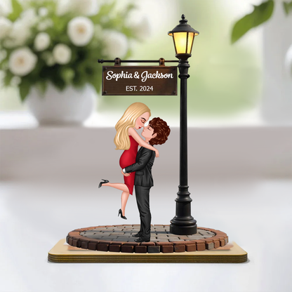 Couple Kissing Under Lamp Post Personalized Standing Wooden Plaque, Heartfelt 2025 Gift For Couple, For Him, For Her, Boyfriend, Girlfriend, Husband, Wife