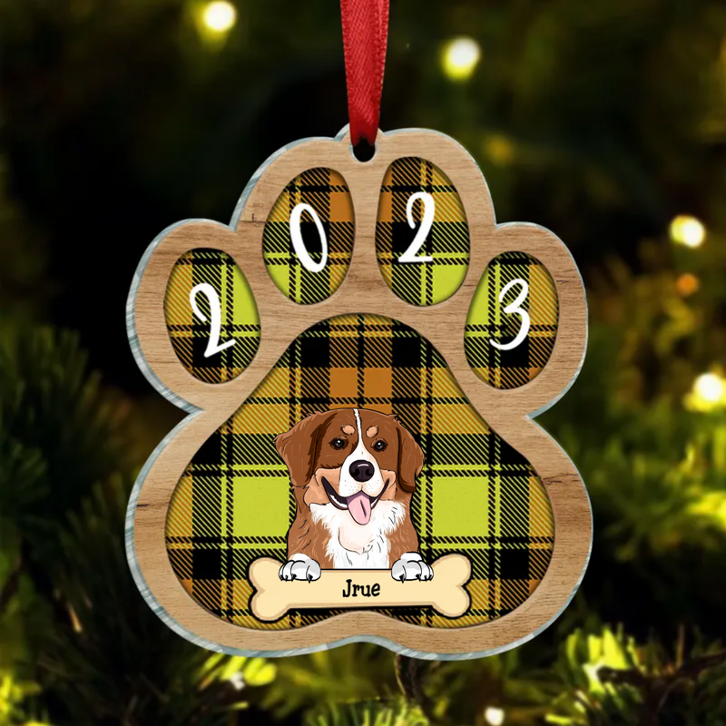 Dog Lovers - Dog Paw Shaped Wood Christmas - Personalized Circle Ornament