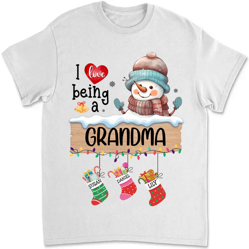 Grandma - I Love Being A Grandma - Personalized Unisex T-shirt