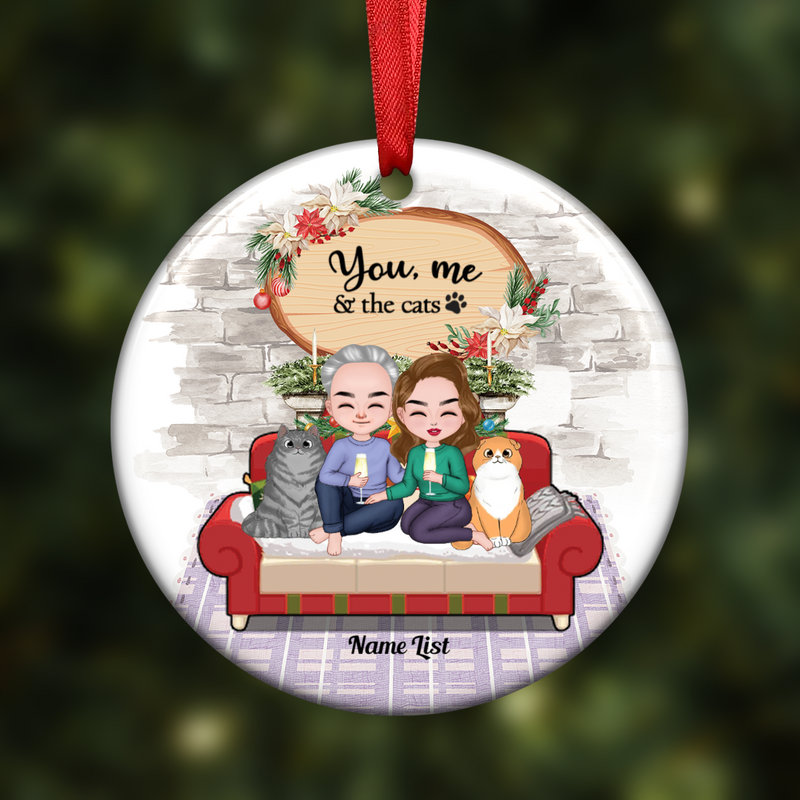 Couple & Cat - You Me & The Cats On Sofa Christmas - Personalized Circle Ornament